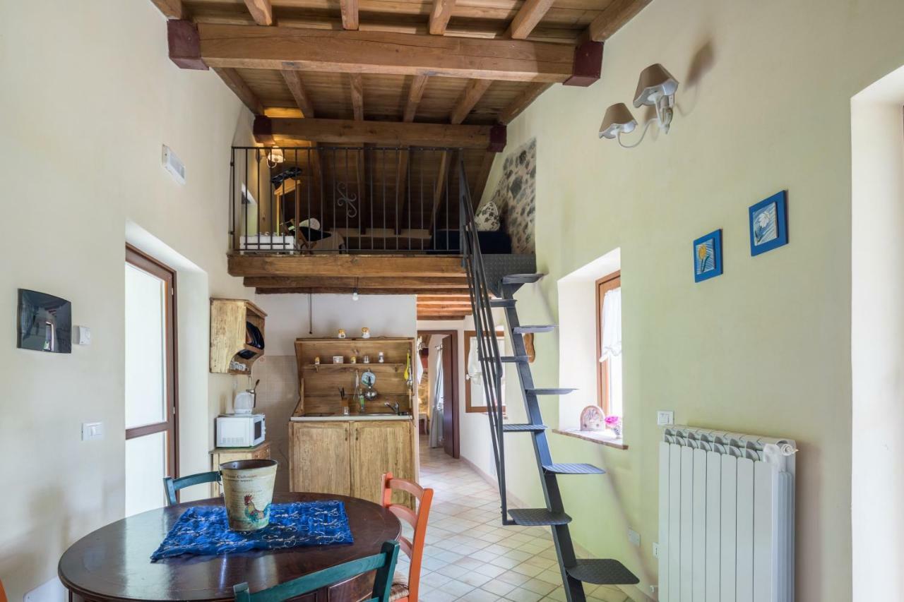 Agriturismo Di La Dall'Acqua Fivizzano Exterior photo